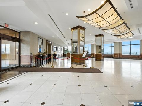 Photo of 100 Old Palisade Road #2313, Fort Lee, NJ 07024 (MLS # 25025363)