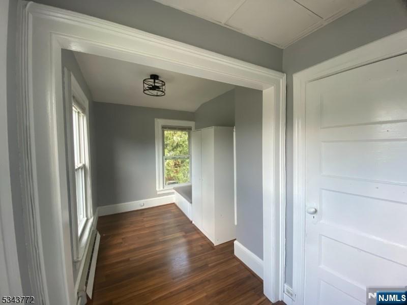 Clifton, New Jersey 07011, United States, 2 Bedrooms Bedrooms, ,1 BathroomBathrooms,Residential,Active,89742