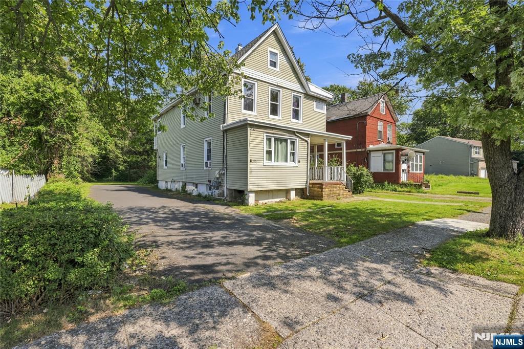 406 Saddle River Road