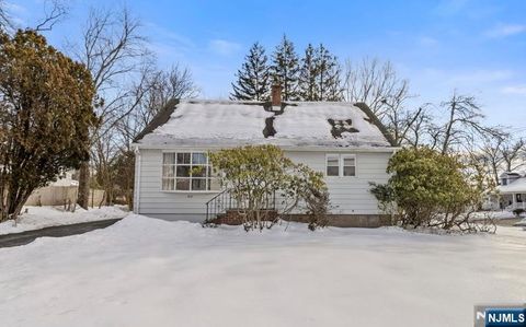 417 Tenakill Drive Northvale NJ 07647