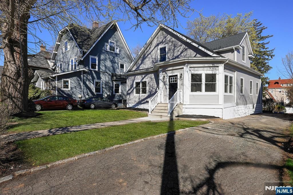 Photo of 287 Orange Road, Montclair, NJ 07042 (MLS # 26012523)