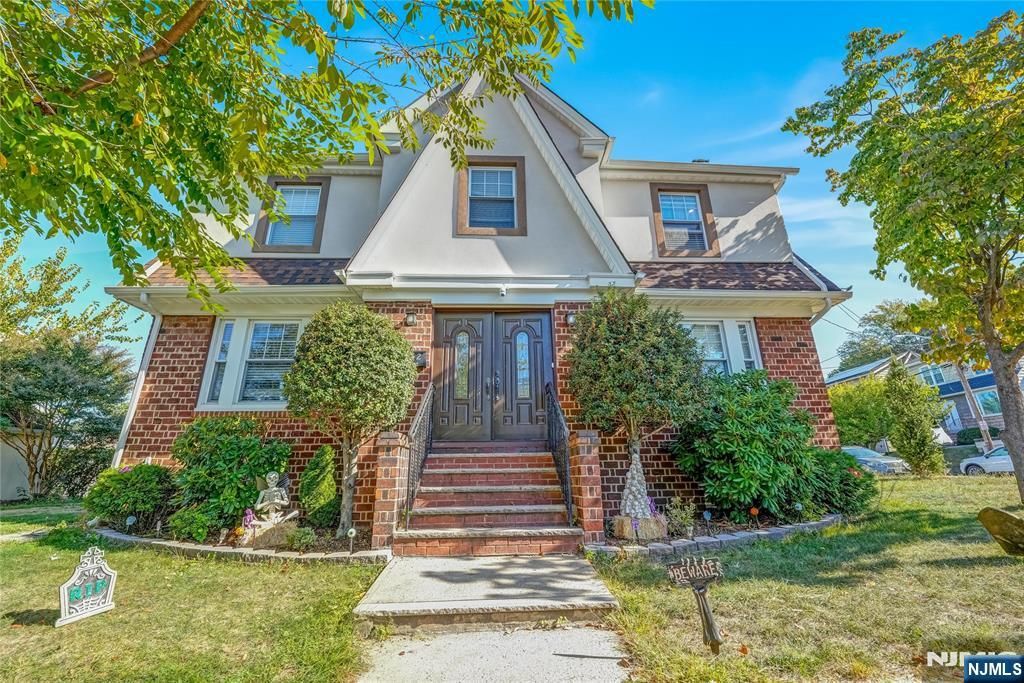 Photo of 2 Dawson Street, Belleville, NJ 07109 (MLS # 25035805)