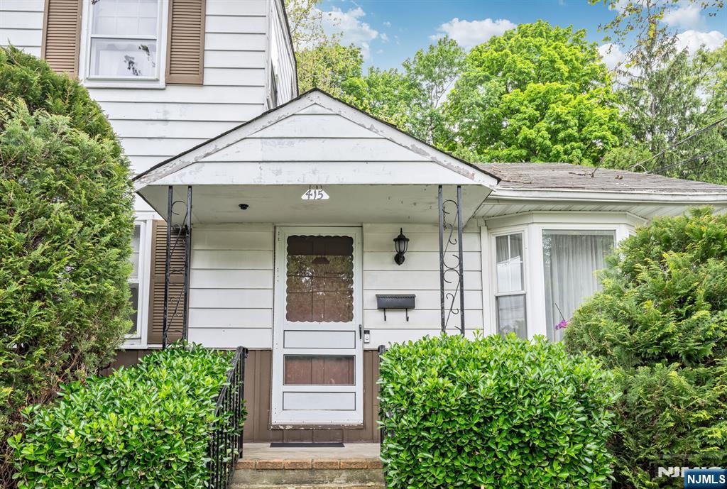 415 N 4th