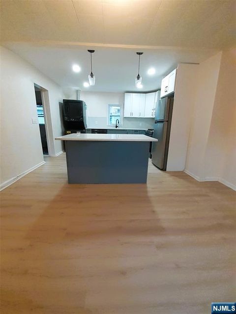 Photo of 213 Elm Ave #2Fl, Teaneck, NJ 07666 (MLS # 26018027)