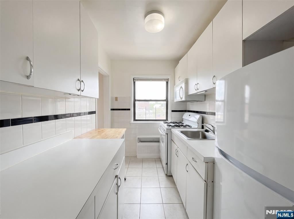 3081 Edwin Avenue 1A