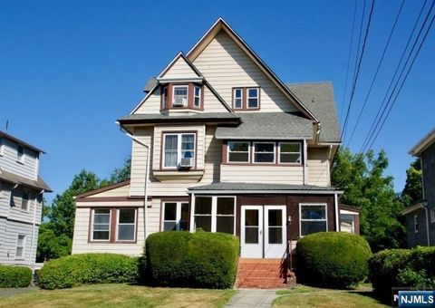 Photo of 76 Grove Street, Montclair, NJ 07042 (MLS # 25020466) Photo of 76 Grove Street, Montclair, NJ 07042 (MLS # 25020466)