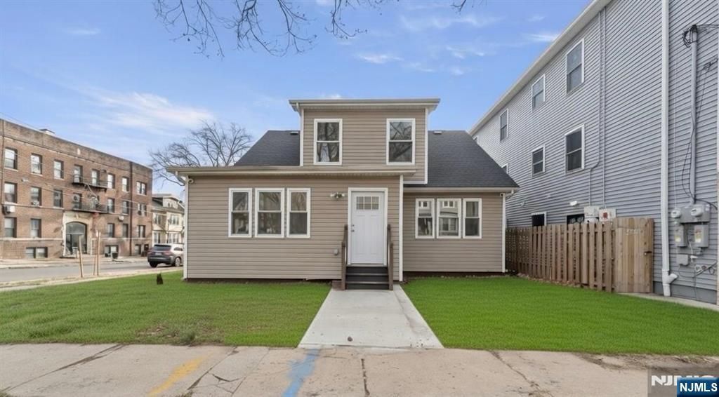 Photo of 392 Clinton Place, Newark, NJ 07112 (MLS # 25043026)