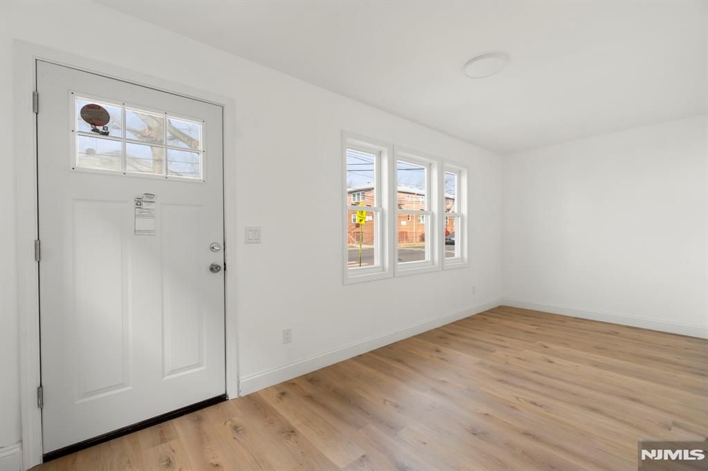 Photo of 392 Clinton Place, Newark, NJ 07112 (MLS # 25043026)