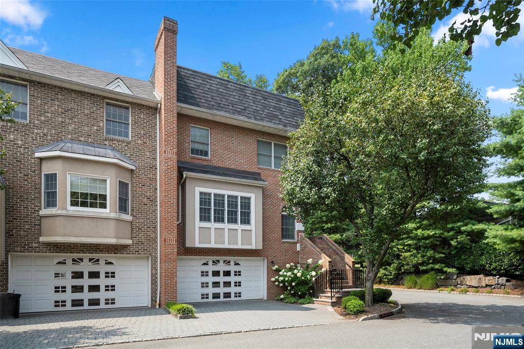 139 Stonegate Trail
