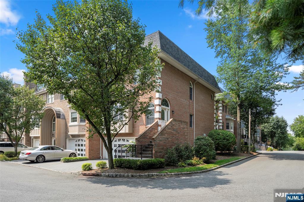 139 Stonegate Trail