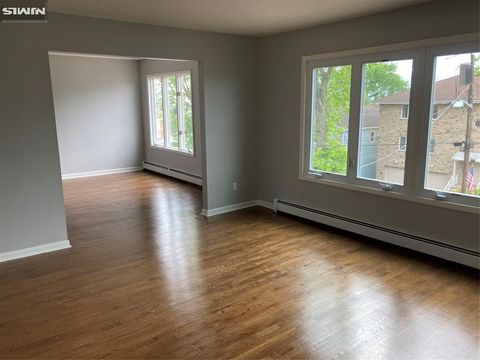 174 Maple Street Fairview NJ 07022