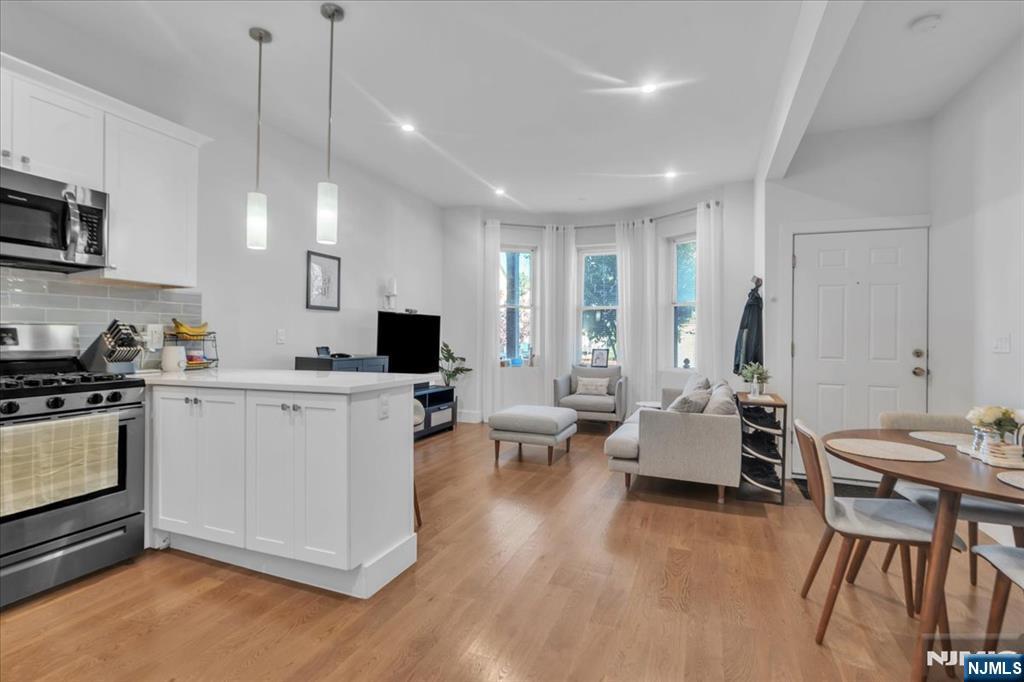 813 6th Street