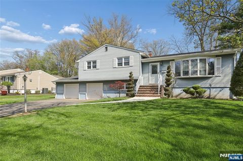 35 Robin Road Wayne NJ 07470