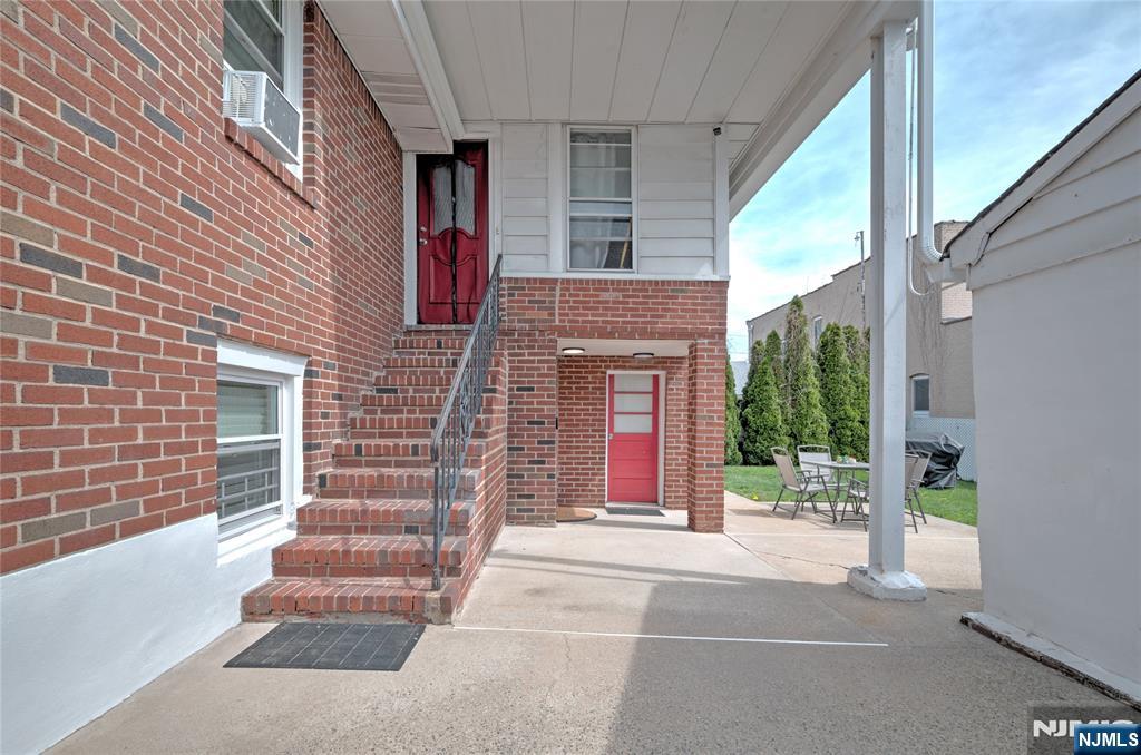 20 S Corabelle Avenue