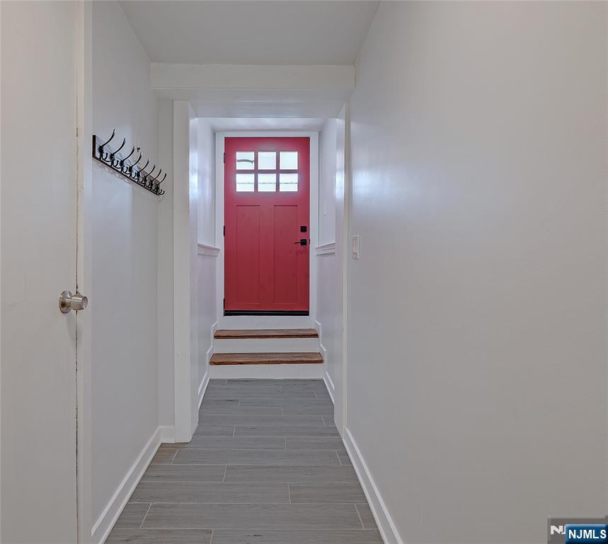 20 S Corabelle Avenue