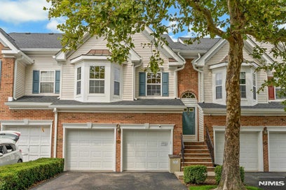 326 Winthrop Drive Nutley NJ 07110