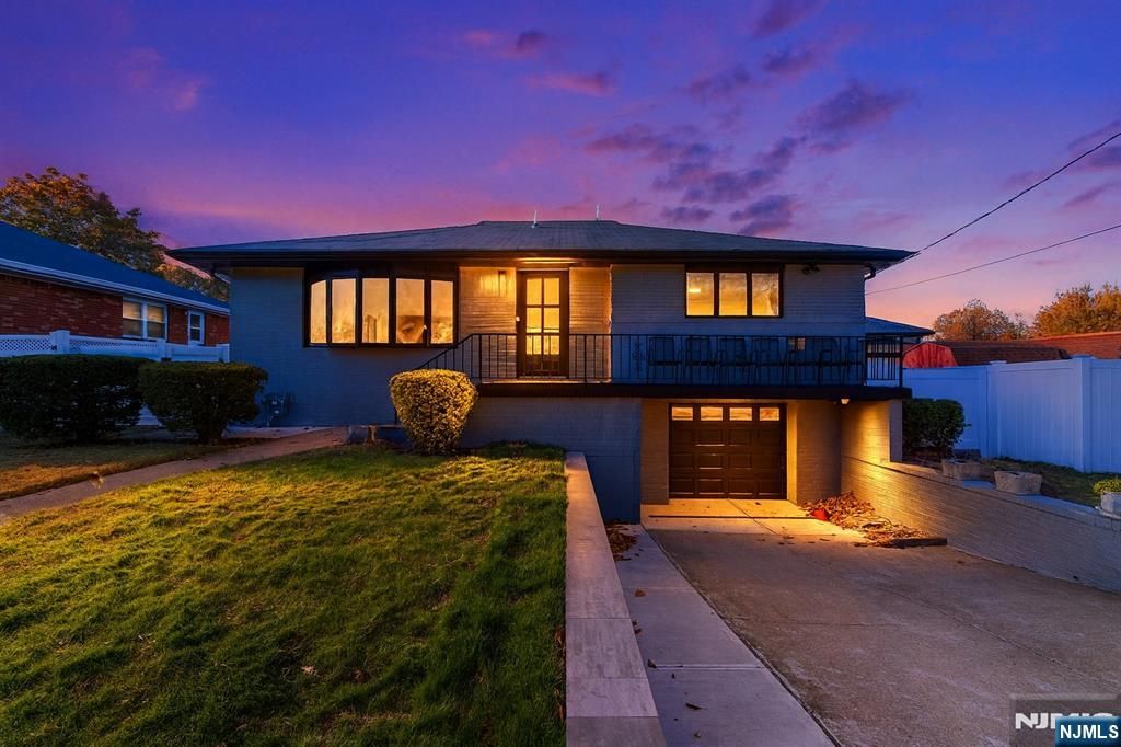 Photo of 1107 Fairview Lane, Fort Lee, NJ 07024 (MLS # 25039119)