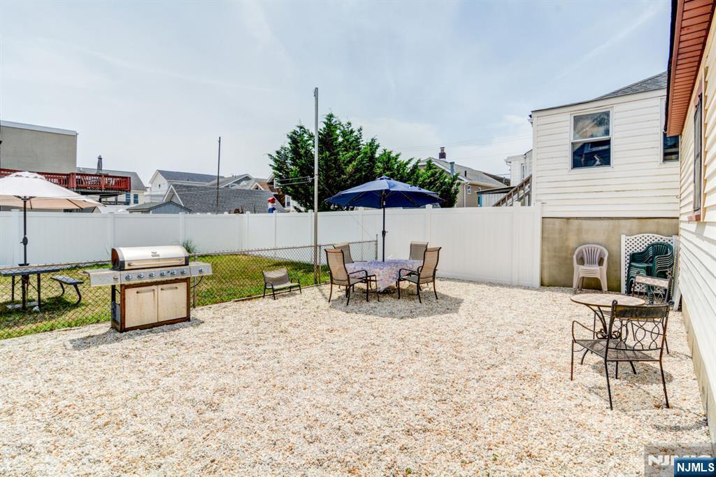 59 Fremont Avenue