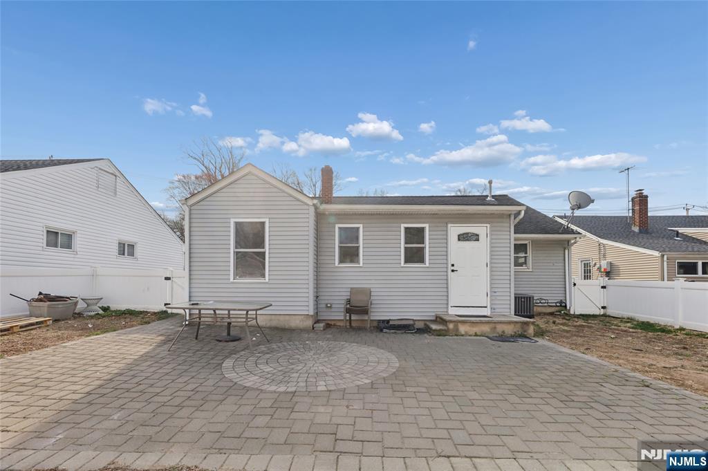 478 Riverside Terrace