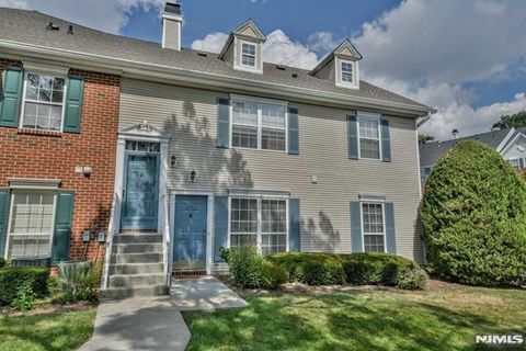 Photo of 1132 Stafford St #1132, Mahwah, NJ 07430 (MLS # 26023065)
