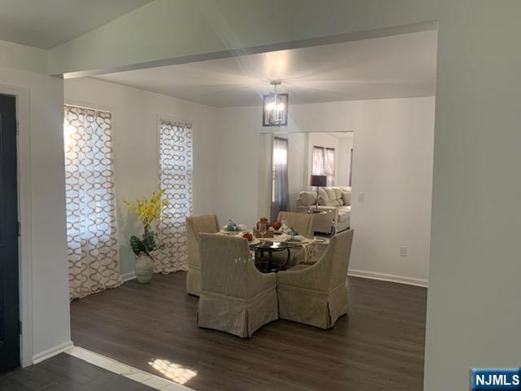 Photo of 19 Roosevelt Avenue, Ridgefield Park, NJ 07603 (MLS # 25018467)