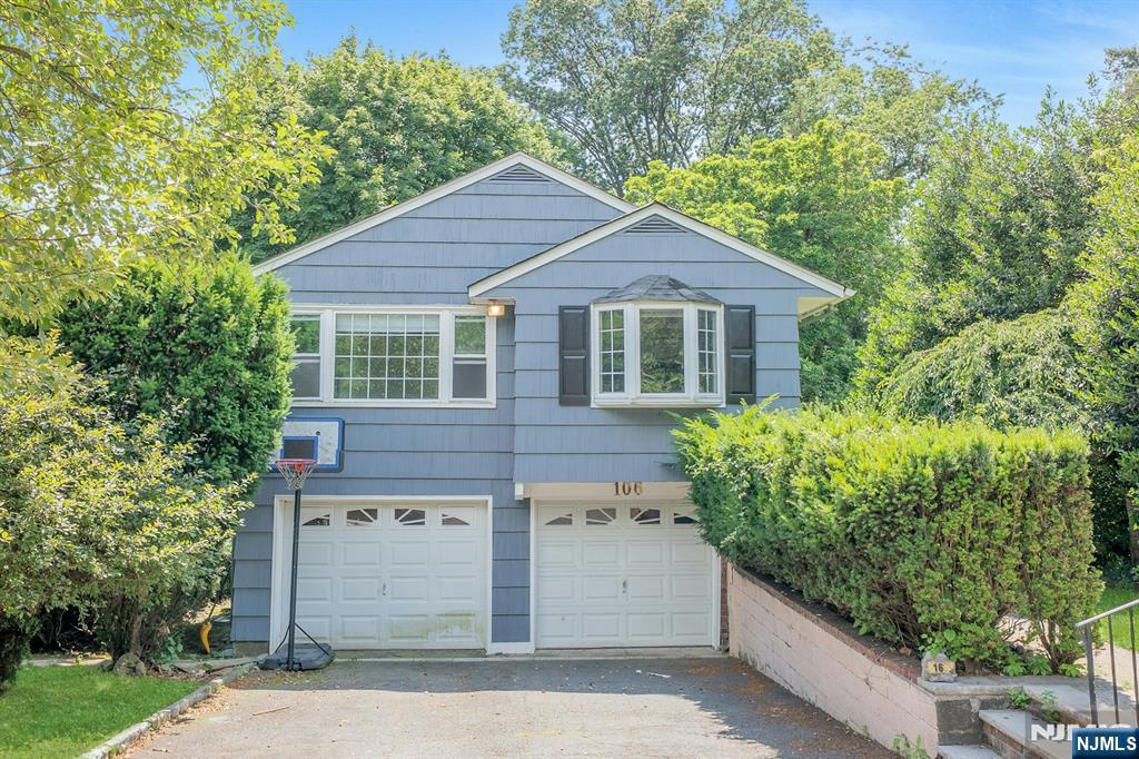 106 Hillside Avenue