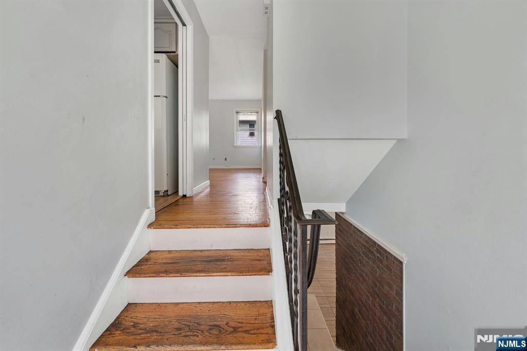 106 Hillside Avenue