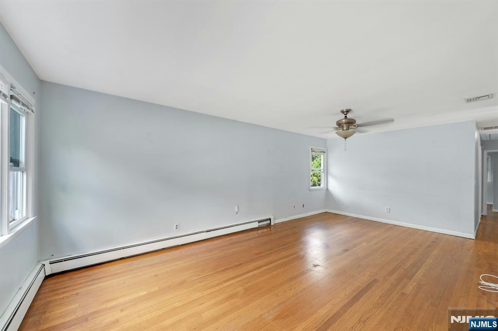 106 Hillside Avenue