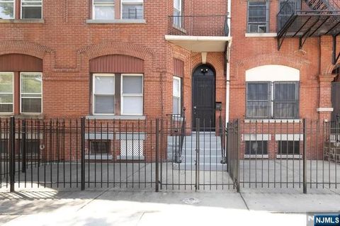 Photo of 222 Broadway #2, Newark, NJ 07104 (MLS # 25038714) Photo of 222 Broadway #2, Newark, NJ 07104 (MLS # 25038714)