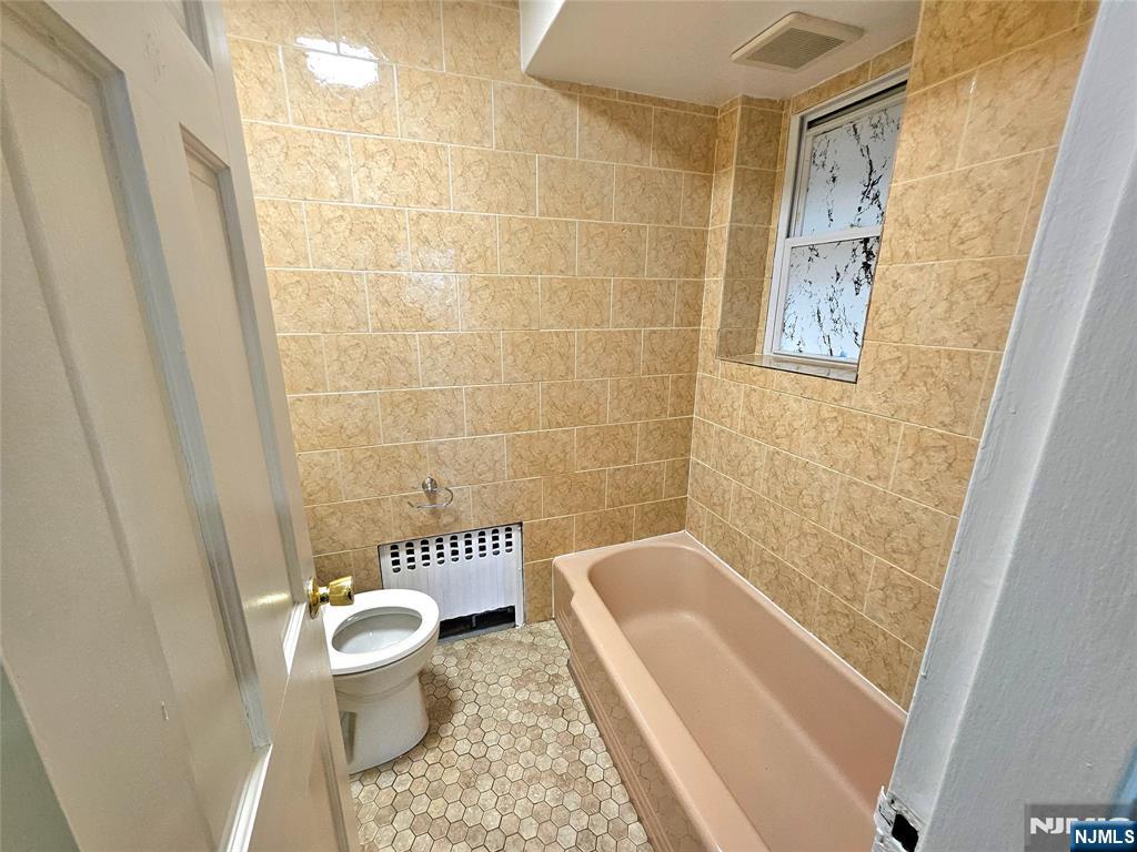 249 Riverview Place C