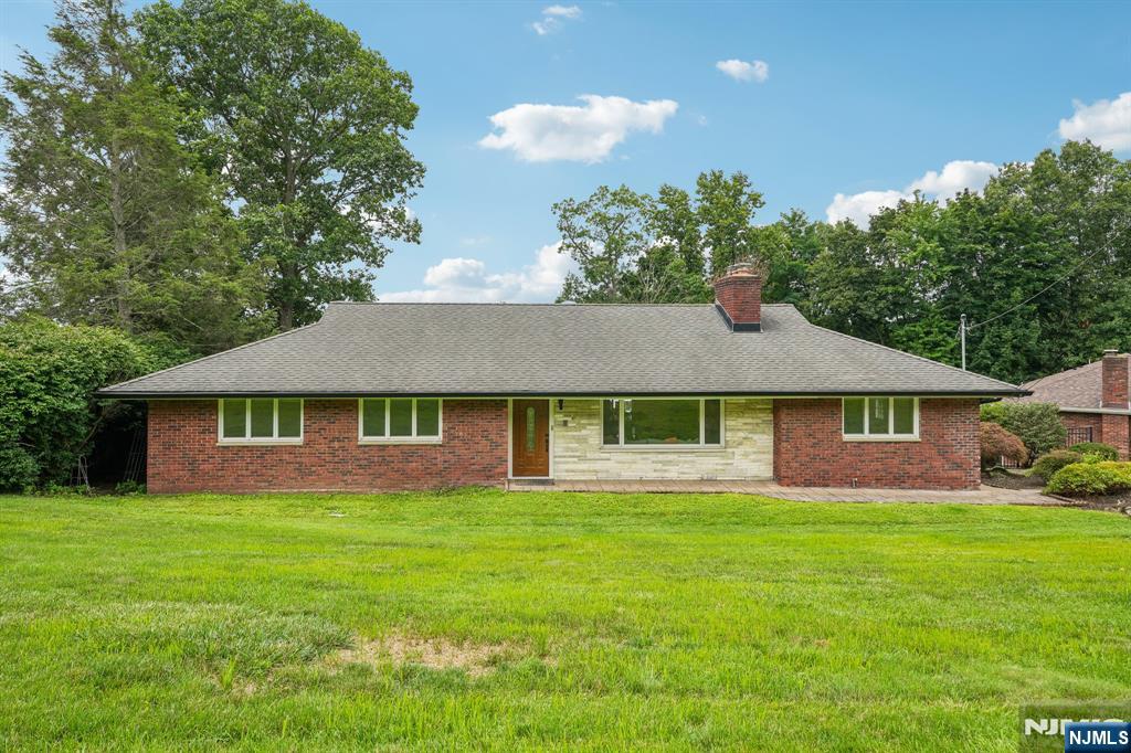 31 Surrey Drive