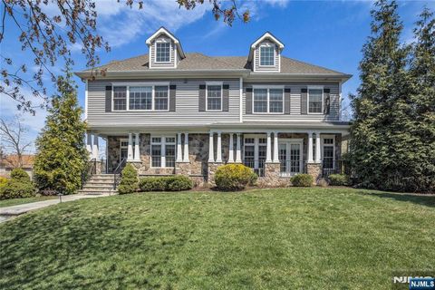 Photo of 50 Union Street, Cedar Grove, NJ 07009 (MLS # 26013211)