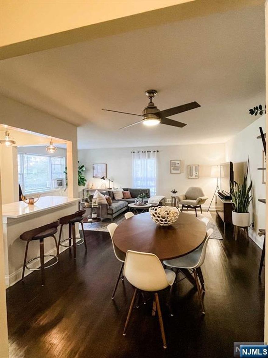 UPDATED..OPEN FLOOR PLAN.. ! .....RARE FIND in Prestigious Village of RIDGEWOOD "OAK MANOR" ! LARGE 1 BEDROOM APARTMENT. PRETTY VIEWS... Cheerfully Bright with Natural Sunlight......Eat In Spacious Kitchen with "GAS" RANGE -Includes " Dishwasher ", Refrigerator Microwave. Many Large Closets. Included is Bicycle Rack Room ! WASHER & DRYER IN-SUITE (HARD TO FIND)! High Speed Internet, Cable Ready. Entertainment Deck with BBQ Area and Newer Gym/ Fitness Center, Optional. PARKING ON SITE... GARAGE ON SITE is optional. Close to Train, Bus and Downtown Village amenities. Excellent Schools! BUSING to ELEMENTARY SCHOOL! On-Site SUPER ! PETS CONDITIONAL -- *Photos are similar. LIMITED TIME OFFER 2 WEEKS FREE RENT