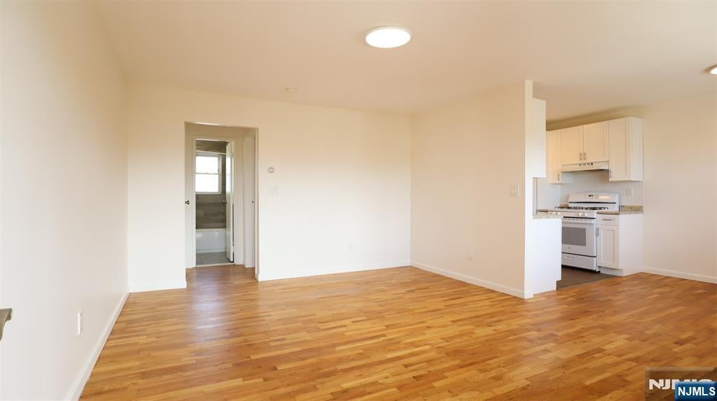 87 W Central Boulevard 7