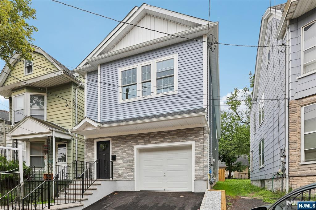 7 Terrace Place
