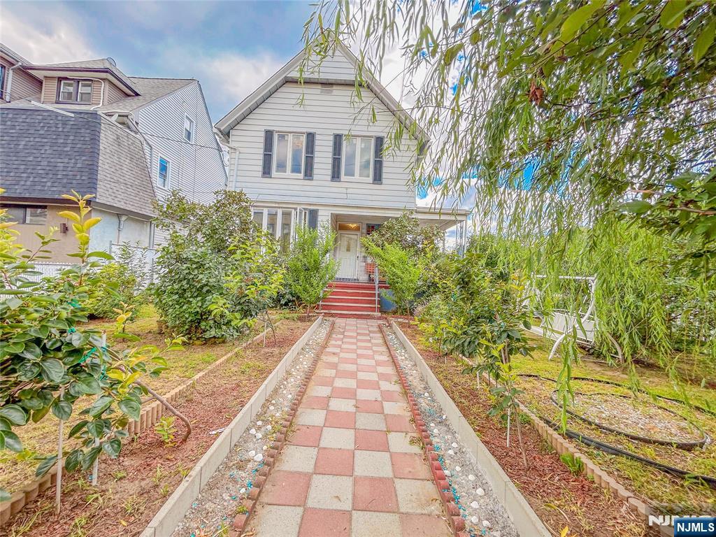 39 Pangborn Place