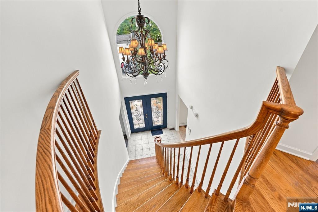 16 Sunset Drive