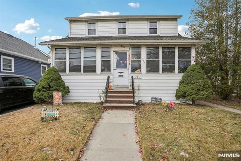 Photo of 762 Lafayette Avenue, Hawthorne, NJ 07506 (MLS # 26002524)