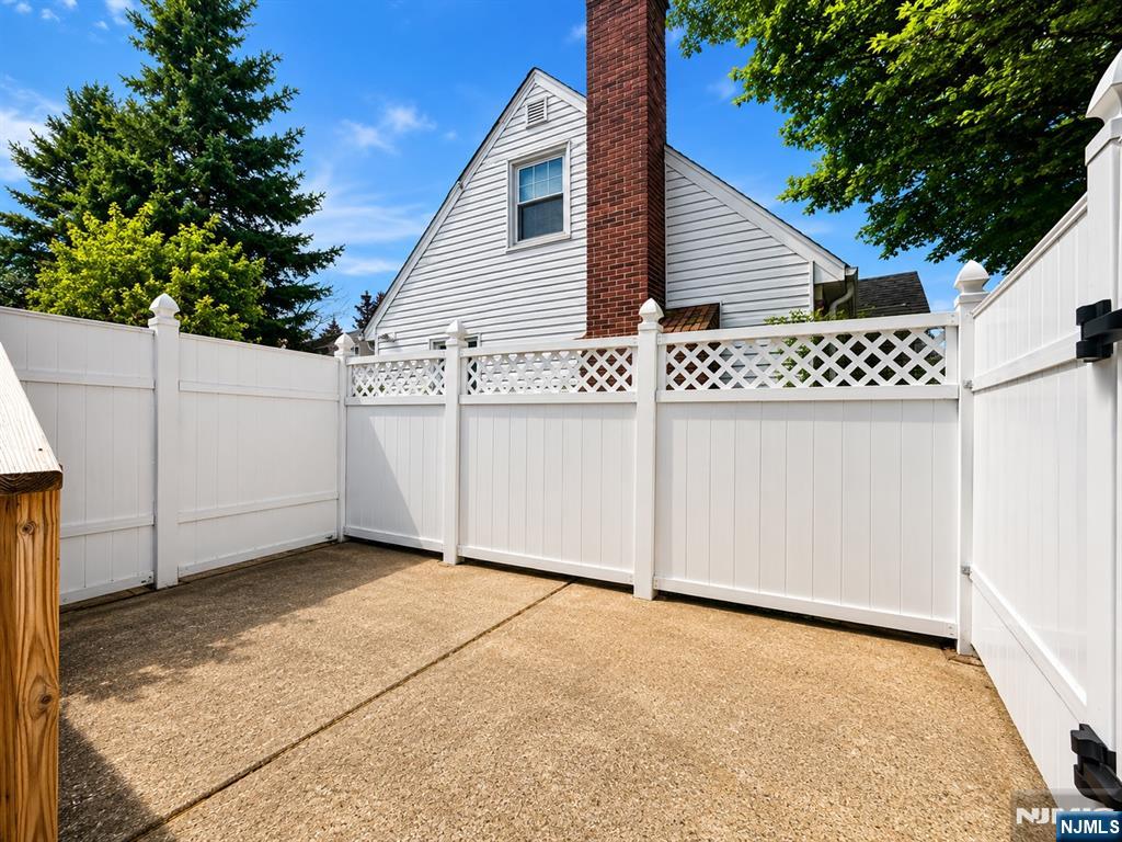 40 Linwood Street #2
