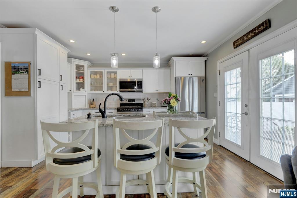 Wood Ridge, New Jersey 07075, United States, 4 Bedrooms Bedrooms, ,2 BathroomsBathrooms,Residential,Active,154080