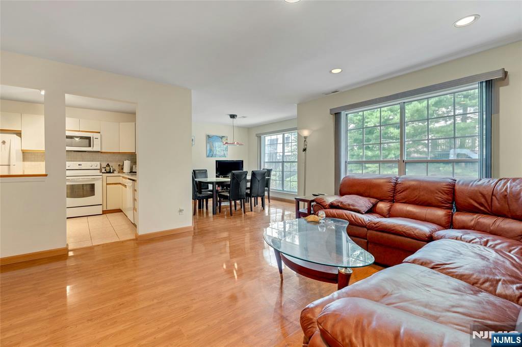 150 Lynette Drive