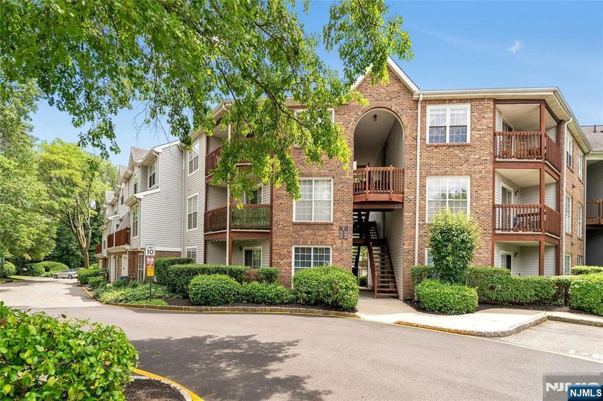 DUPLEX TOWNHOUSE WITH GARAGE LOCATED IN DESIRABLE, PRIVATE SECTION. GATED COMMUNITY WITH INDOOR POOL, GYM & CLUBHOUSE. 2 BEDROOMS, 2 FULL BATH, 1 HALF BATH, GARAGE, AND TERRACE. HARDWOOD FLOOR THROUGHOUT. CLOSE TO NYC TRANSPORTATION, SCHOOLS AND TOWN. STRICTLY AS IS CONDITION.