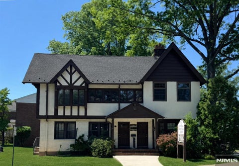 Photo of 60 Westervelt Avenue, Tenafly, NJ 07670 (MLS # 26015407)