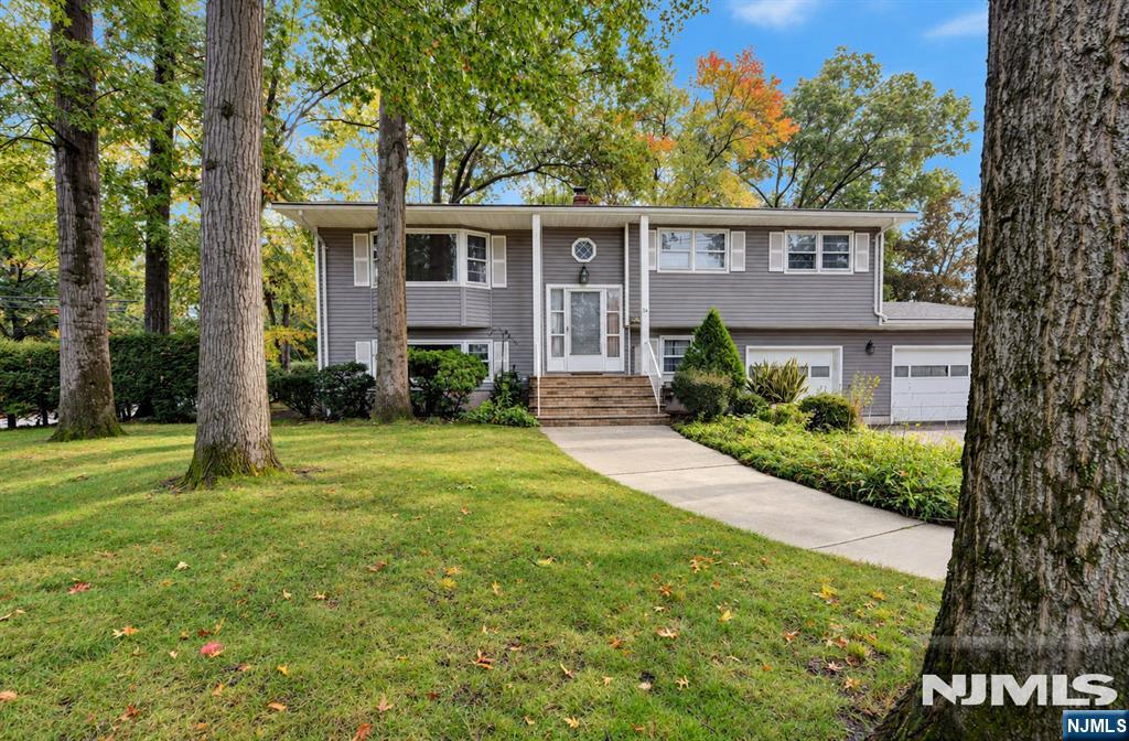 34 Parkway