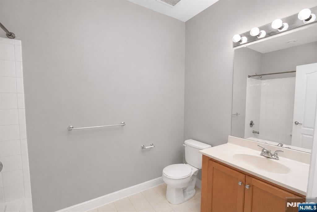 4206 Ramapo Court