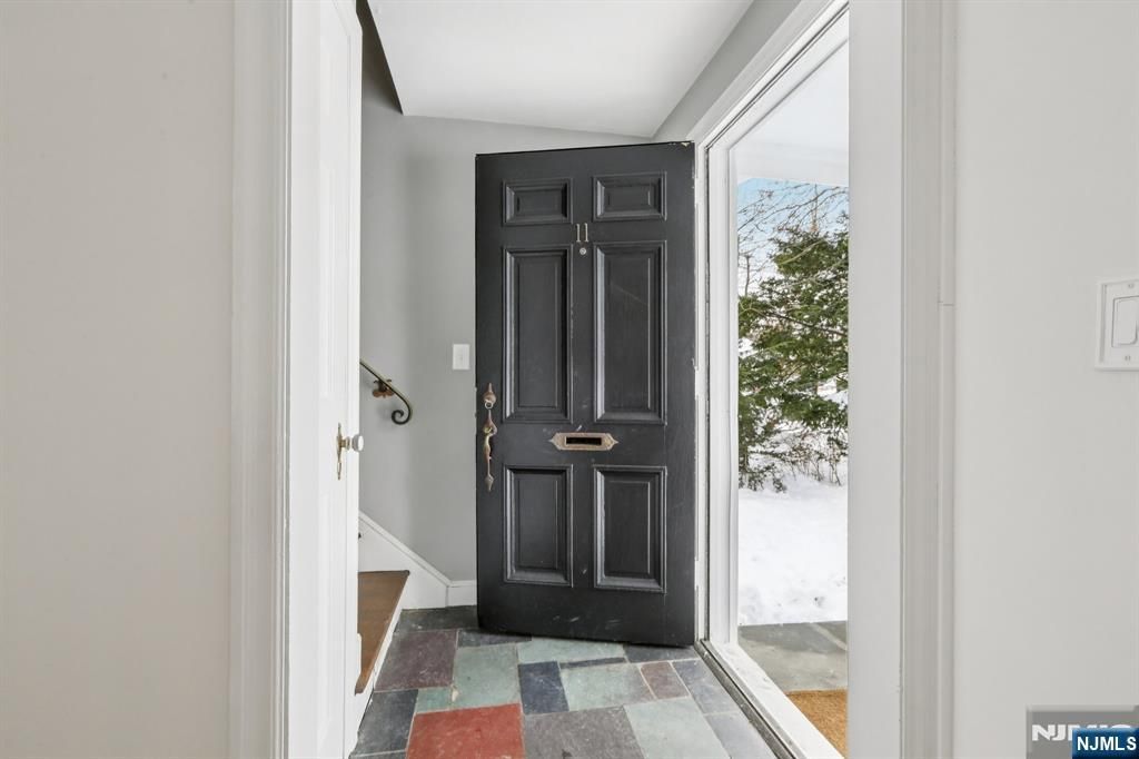 Photo of 11 S Monroe Street, Ridgewood Village, NJ 07450 (MLS # 26006295)