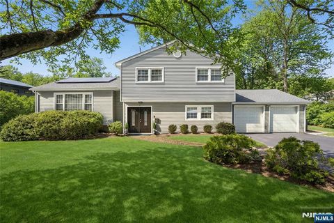 6 Connel Drive West Orange NJ 07052