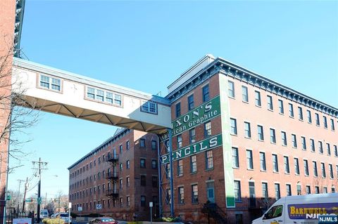 Photo of 186 Wayne Street #119D, Jersey City, NJ 07302 (MLS # 26006306)