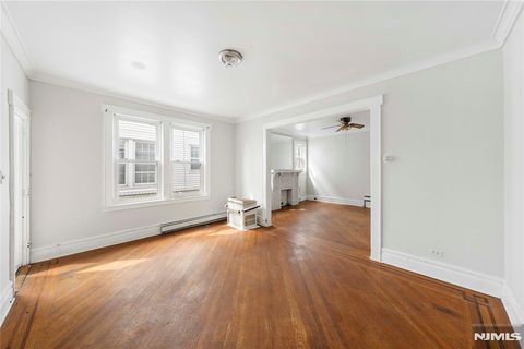 Photo of 457 7th St, Newark, NJ 07107 (MLS # 26010717)