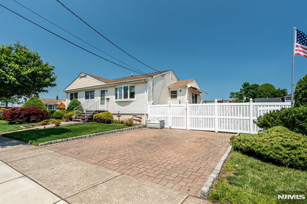 249 Cambridge Avenue